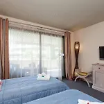 Gray 3a2 Apartment Cannes